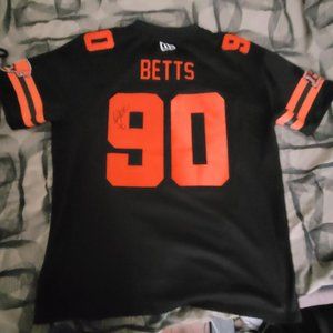 Mens BC Lions New Era 2023 Blackout Jersey #90 MATHIEU BETTS Autographed Signed